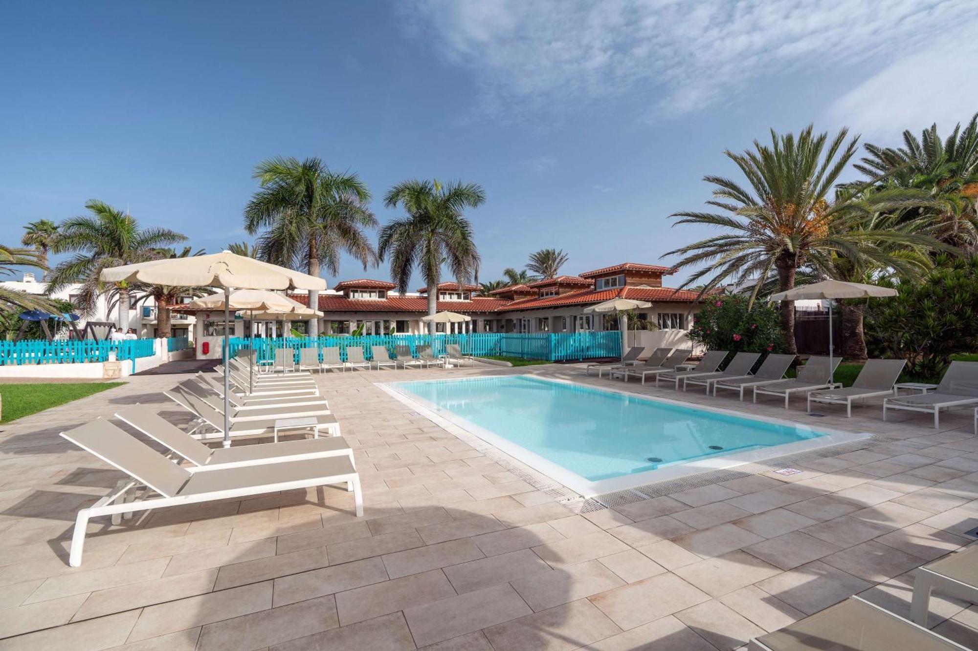 Alua Suites Fuerteventura Коралео Екстериор снимка
