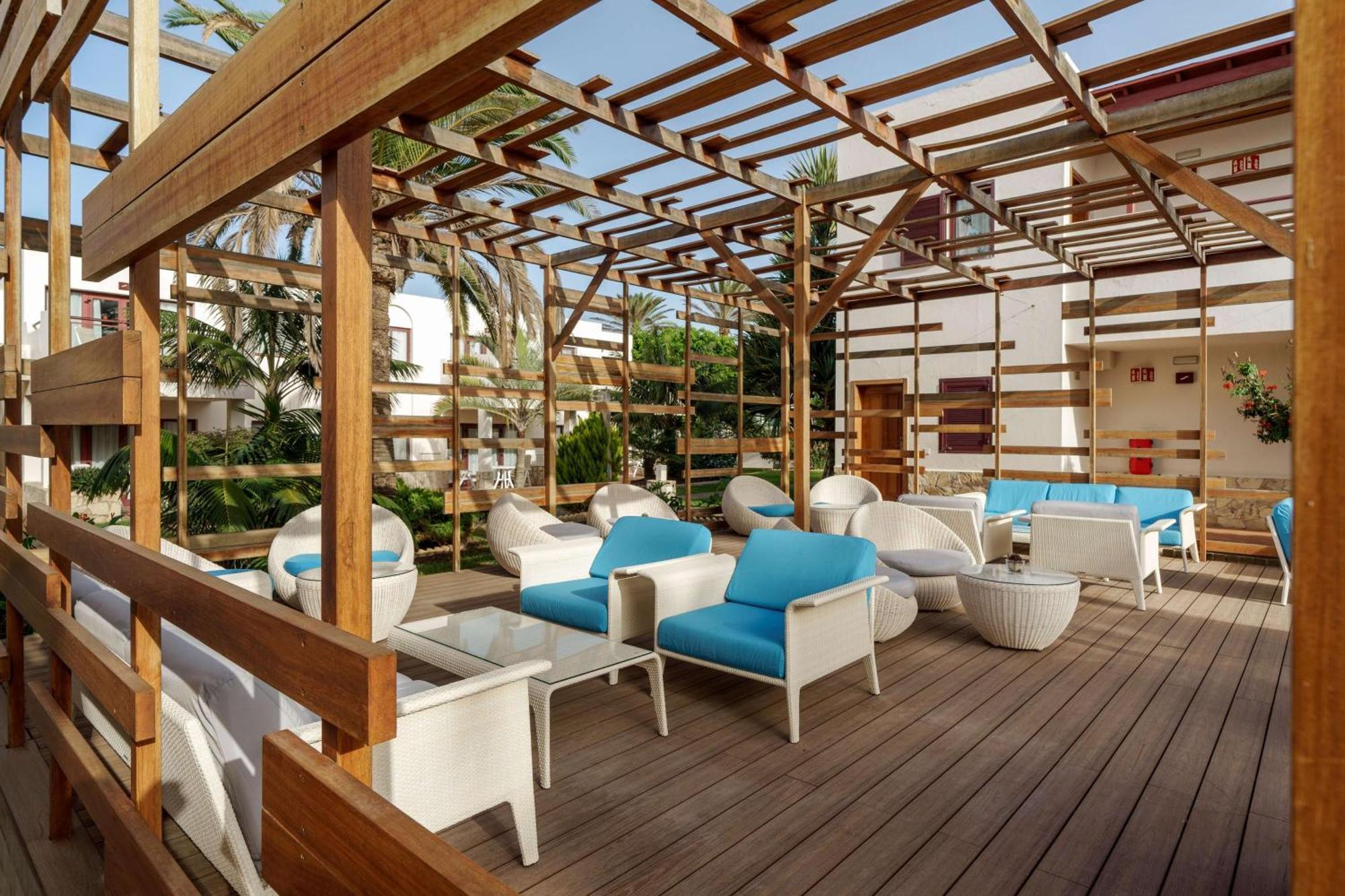 Alua Suites Fuerteventura Коралео Екстериор снимка